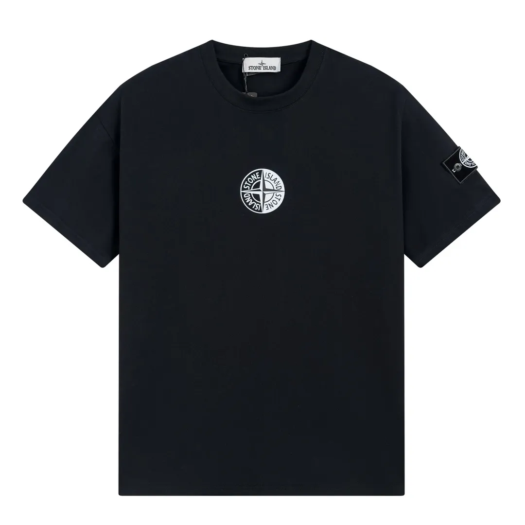 W650#P110💰 [Stone lsland/Stone Island summer new black and white Tai Chi compass cuff armband printed pattern short-sleeved T-shirt] ⚠️[Original creation, high control of details] - Made of 260 grams of combed cotton, 32 count double yarn, soft and comfortable to the touch, sweat-absorbent and breathable. - Simple, basic and versatile style, original single quality, the first choice for couples. - Made in a large factory, four needles and five threads on the shoulder, neatly arranged, high quality workmanship. -Same style for men and women, very versatile, one piece for everyone, details are clearly visible. Color: Black White Size: M L